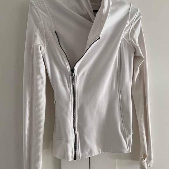 LULULEMON Wrap Fitted Bhakti Yoga Jacket 8 White - Picture 7 of 8